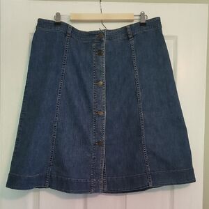 Chaps Button Up Front Skirt